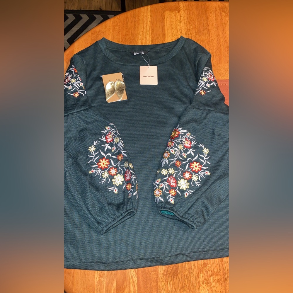 BloomChic Forest Green Knit Top